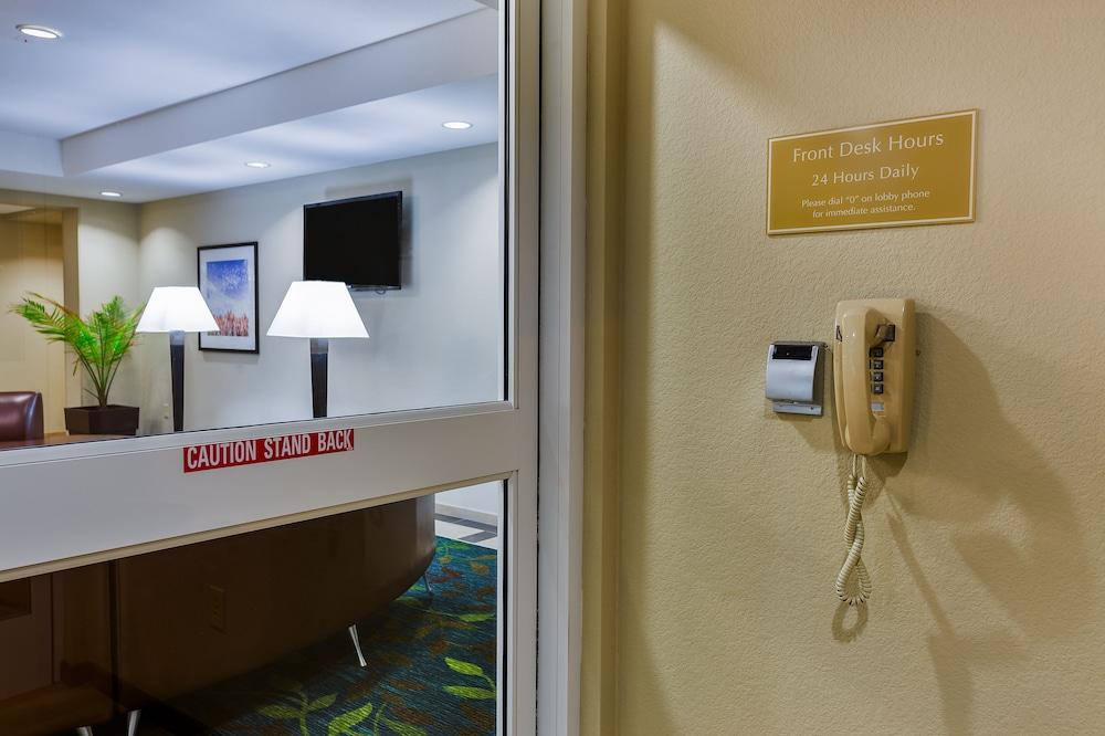 Candlewood Suites Tucson By Ihg Buitenkant foto